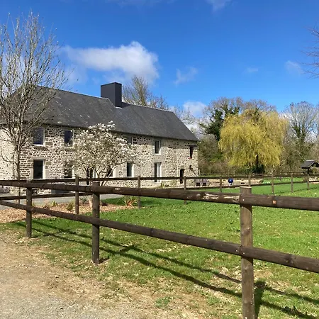 3 A Louer Chez Habitant