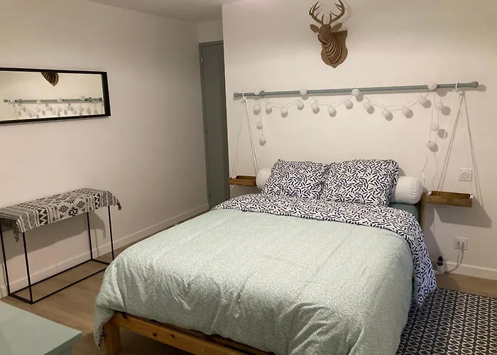 3 A Louer Chez Habitant *