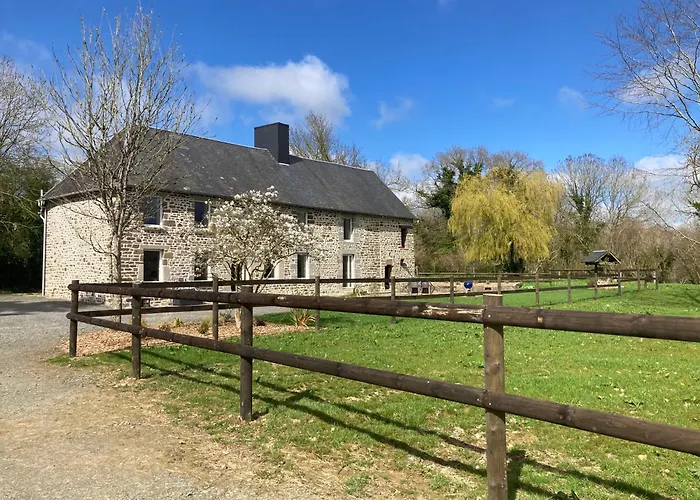 3 A Louer Chez Habitant